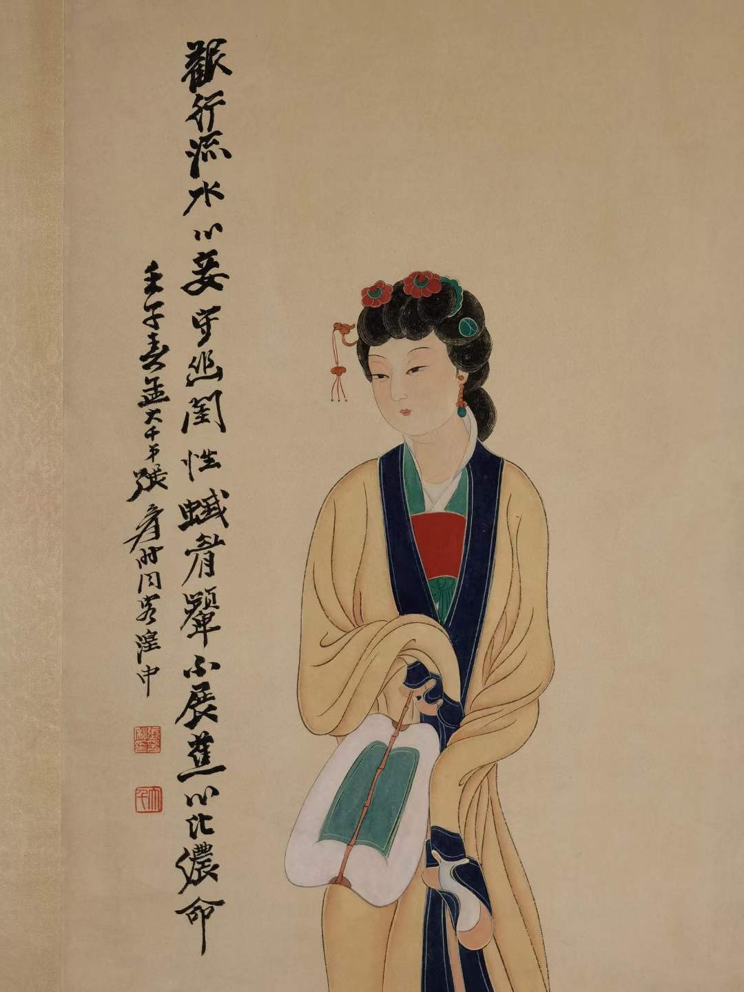 张大千纸本仕女图。张大千（1899年5月10日—1983年4月2日），四川省内江市人，原名正权，后改名爰，中国近现代国画家。
