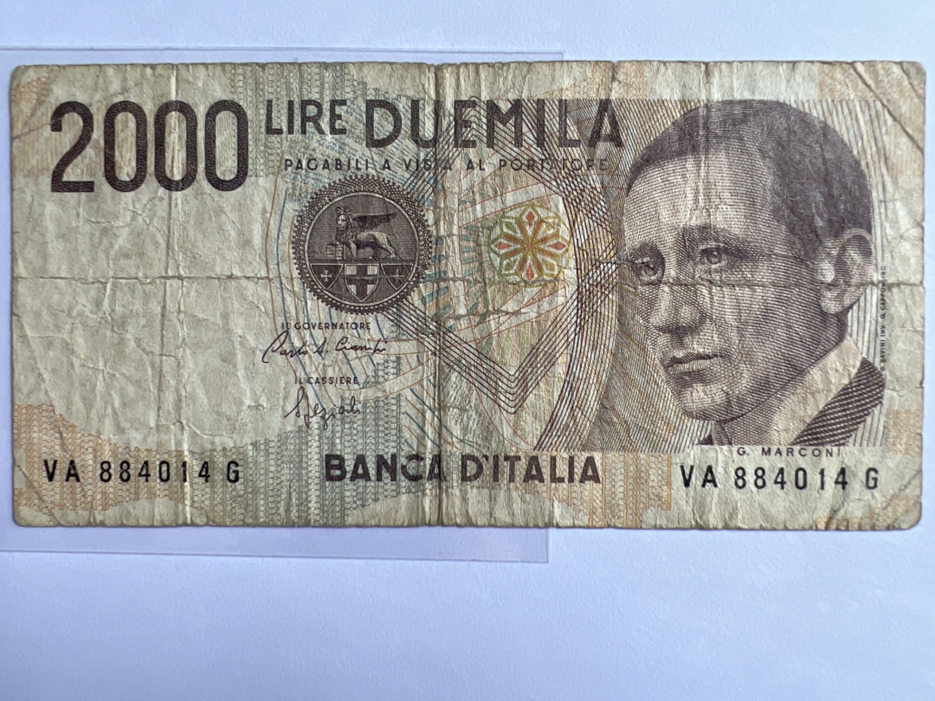 泡泡堂微拍第163幕纸币捡漏可累计专场👿👿，累计满二十元包邮，接受代拍业务 意大利2000里拉