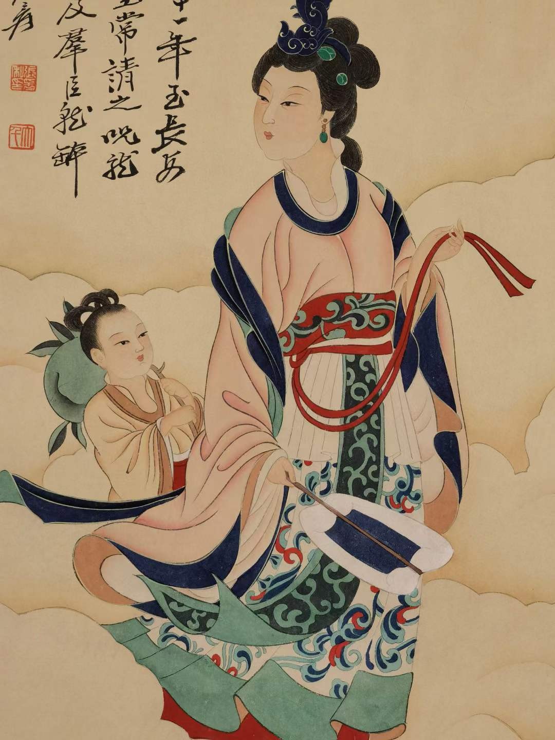 张大千纸本仕女图。张大千（1899年5月10日—1983年4月2日），四川省内江市人，原名正权，后改名爰，中国近现代国画家。