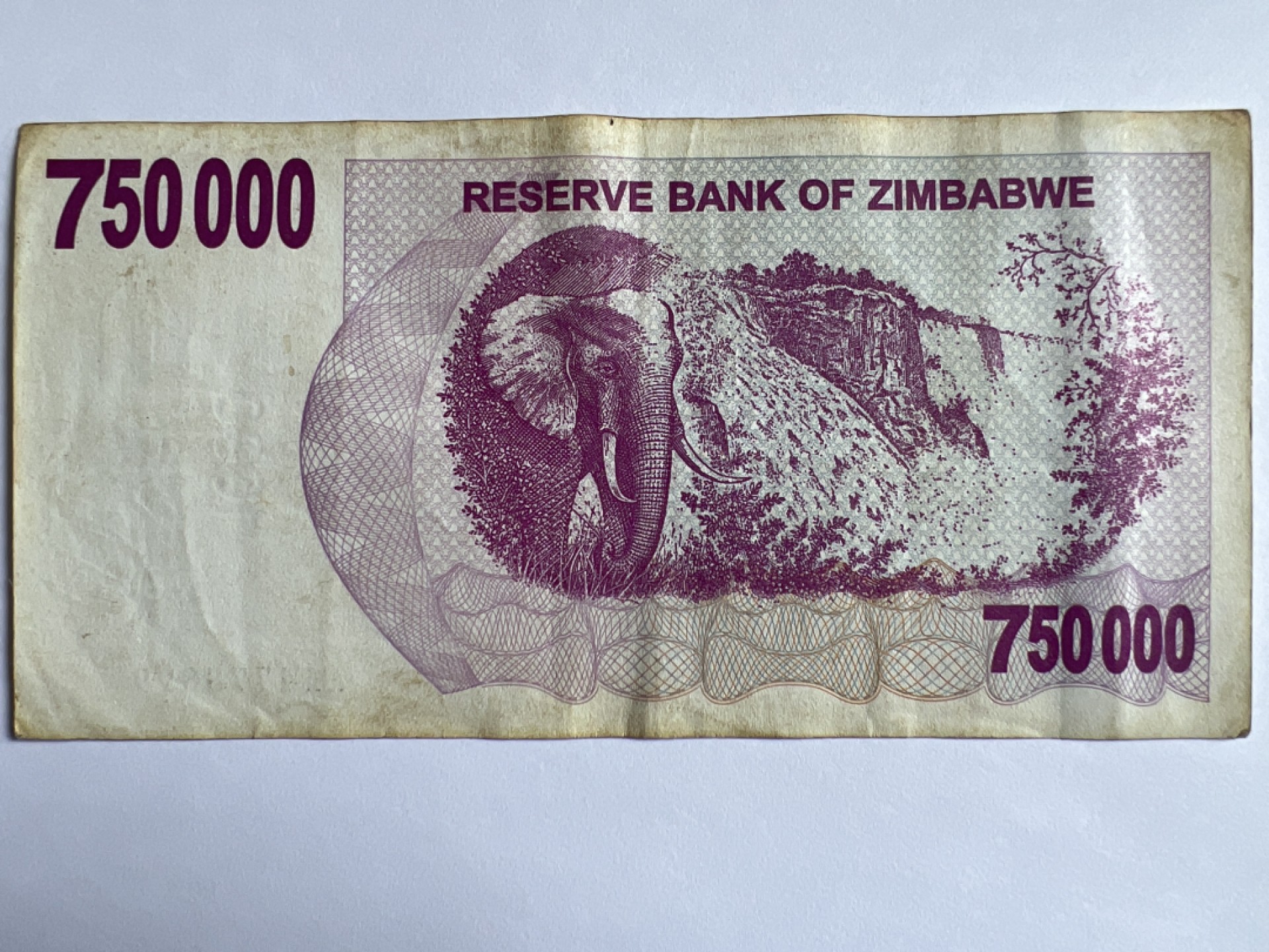 泡泡堂微拍第163幕纸币捡漏可累计专场👿👿，累计满二十元包邮，接受代拍业务 津巴布韦75万