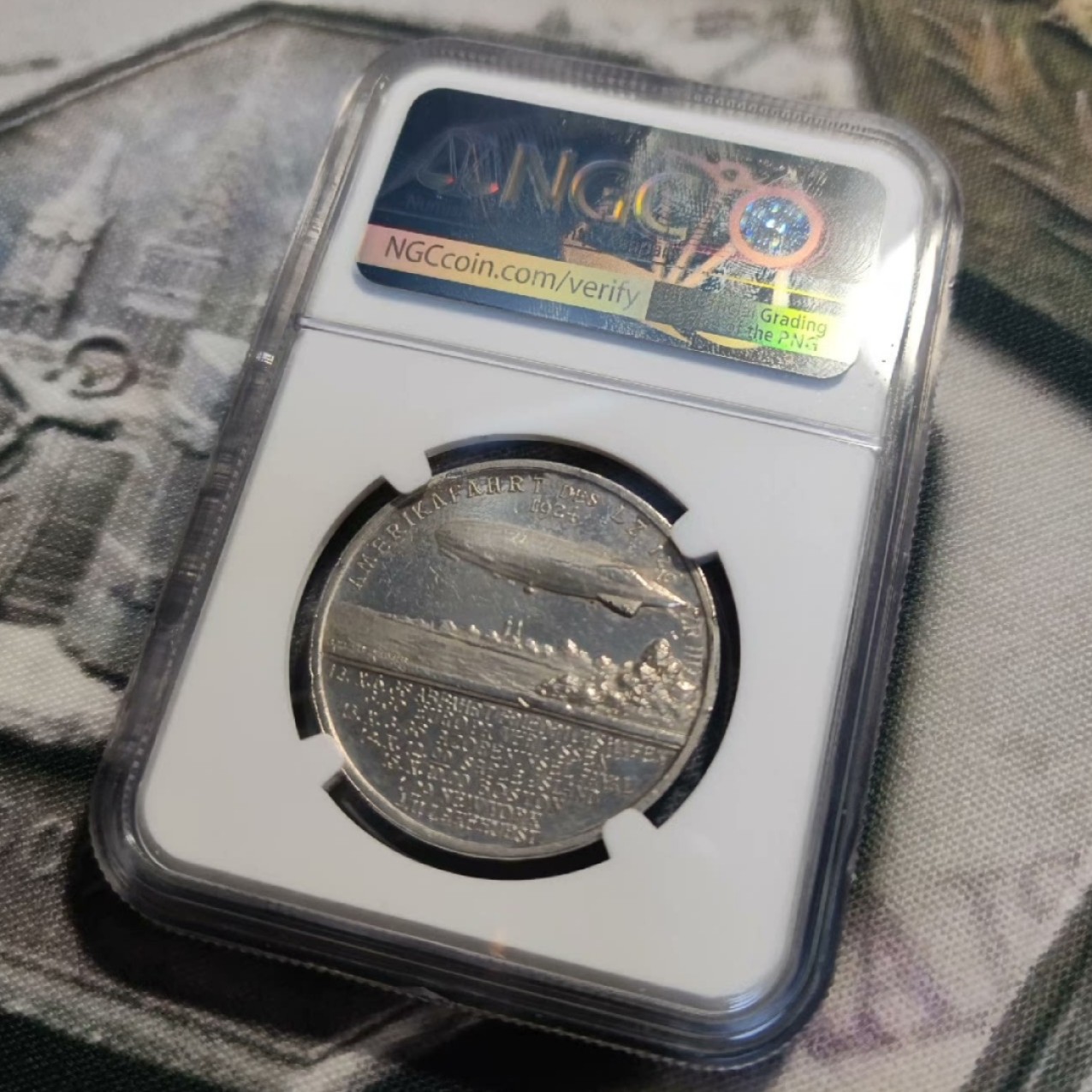 五月清仓会 周五九点结拍 NGC齐柏林飞艇1924银章