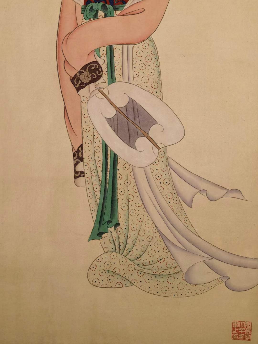 张大千纸本仕女图。张大千（1899年5月10日—1983年4月2日），四川省内江市人，原名正权，后改名爰，中国近现代国画家。