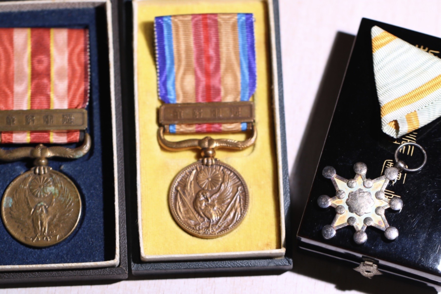 大猫徽章拍卖第224期 勿忘国耻 日章一组