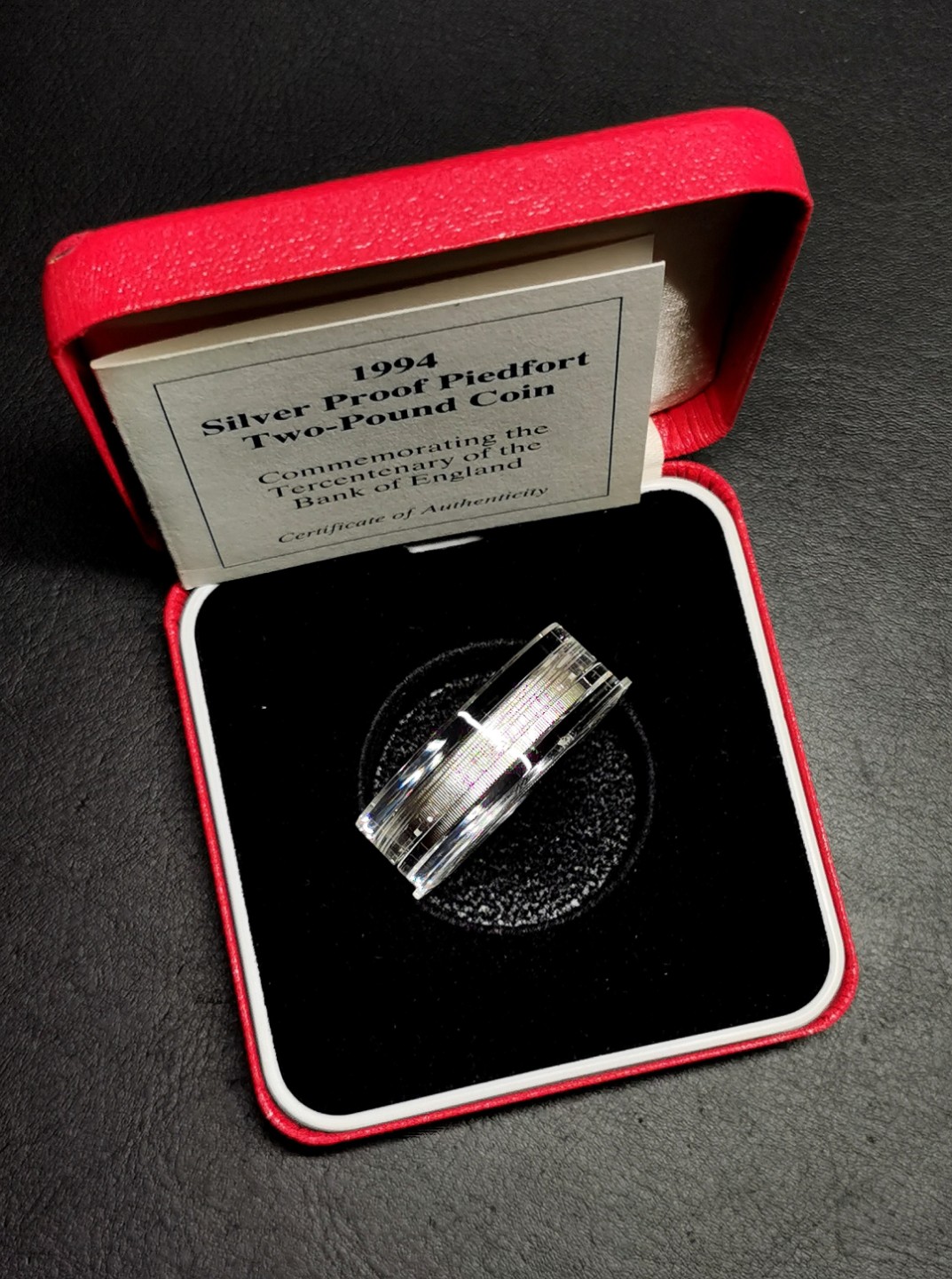 凡希社世界钱币微拍第二百三十九期 1994英国英格兰银行300周年加厚两镑银币原盒证书全品！