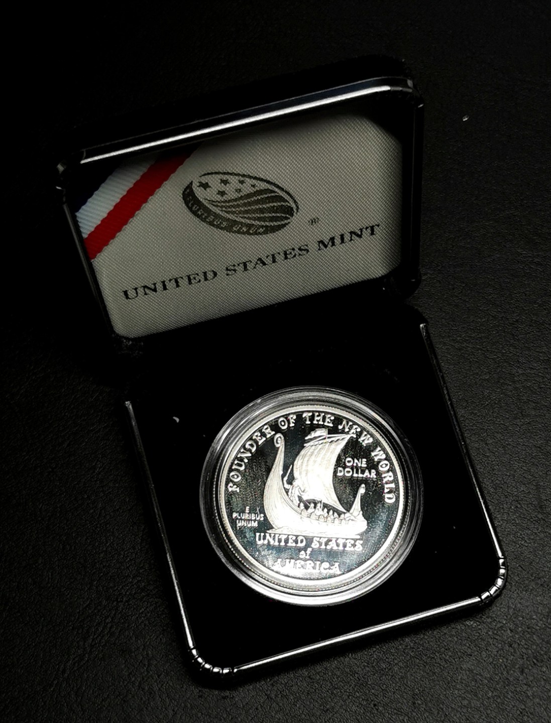 凡希社世界钱币微拍第二百三十九期 2000美国发现新大陆纪念银币全品原盒！