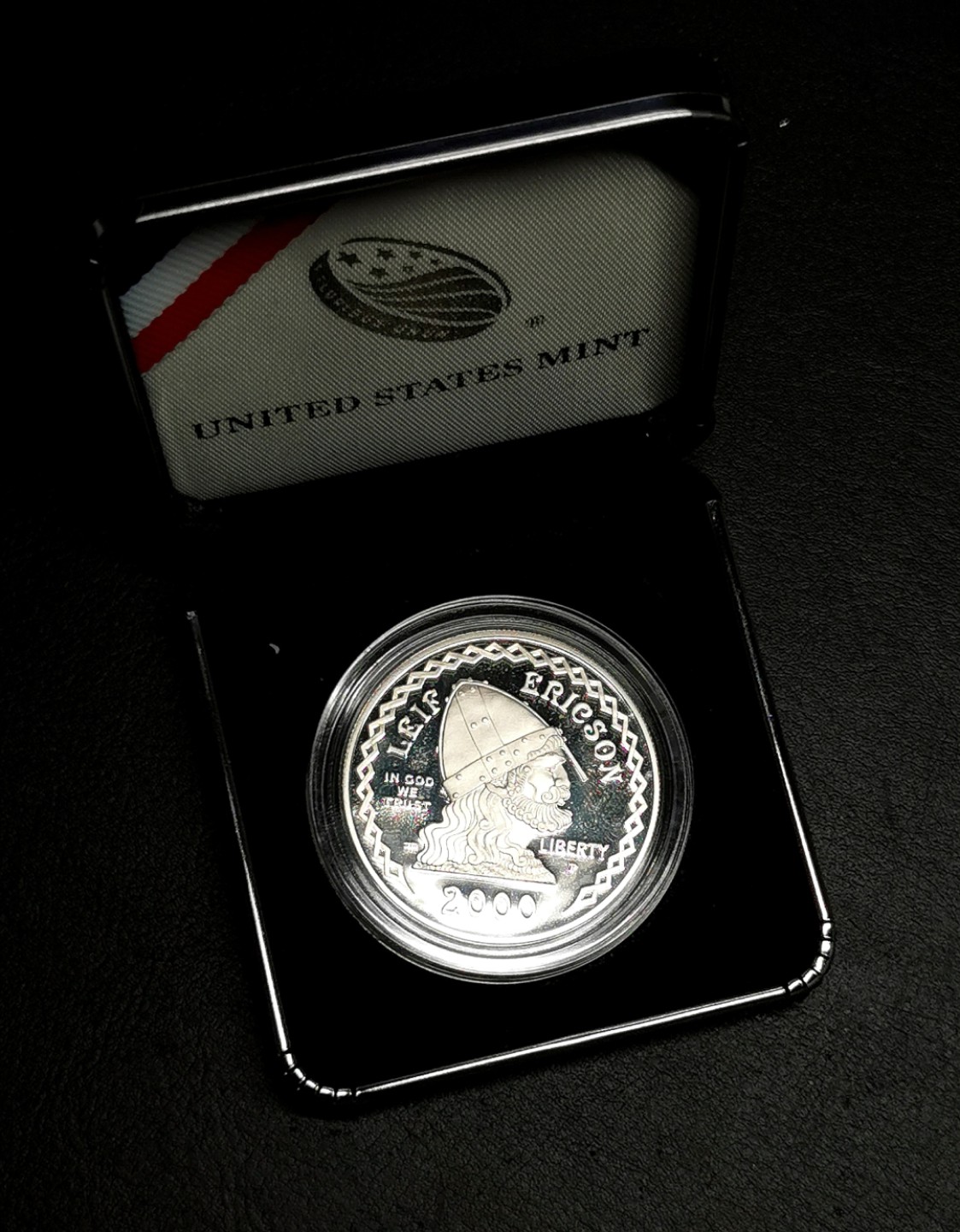 凡希社世界钱币微拍第二百三十九期 2000美国发现新大陆纪念银币全品原盒！