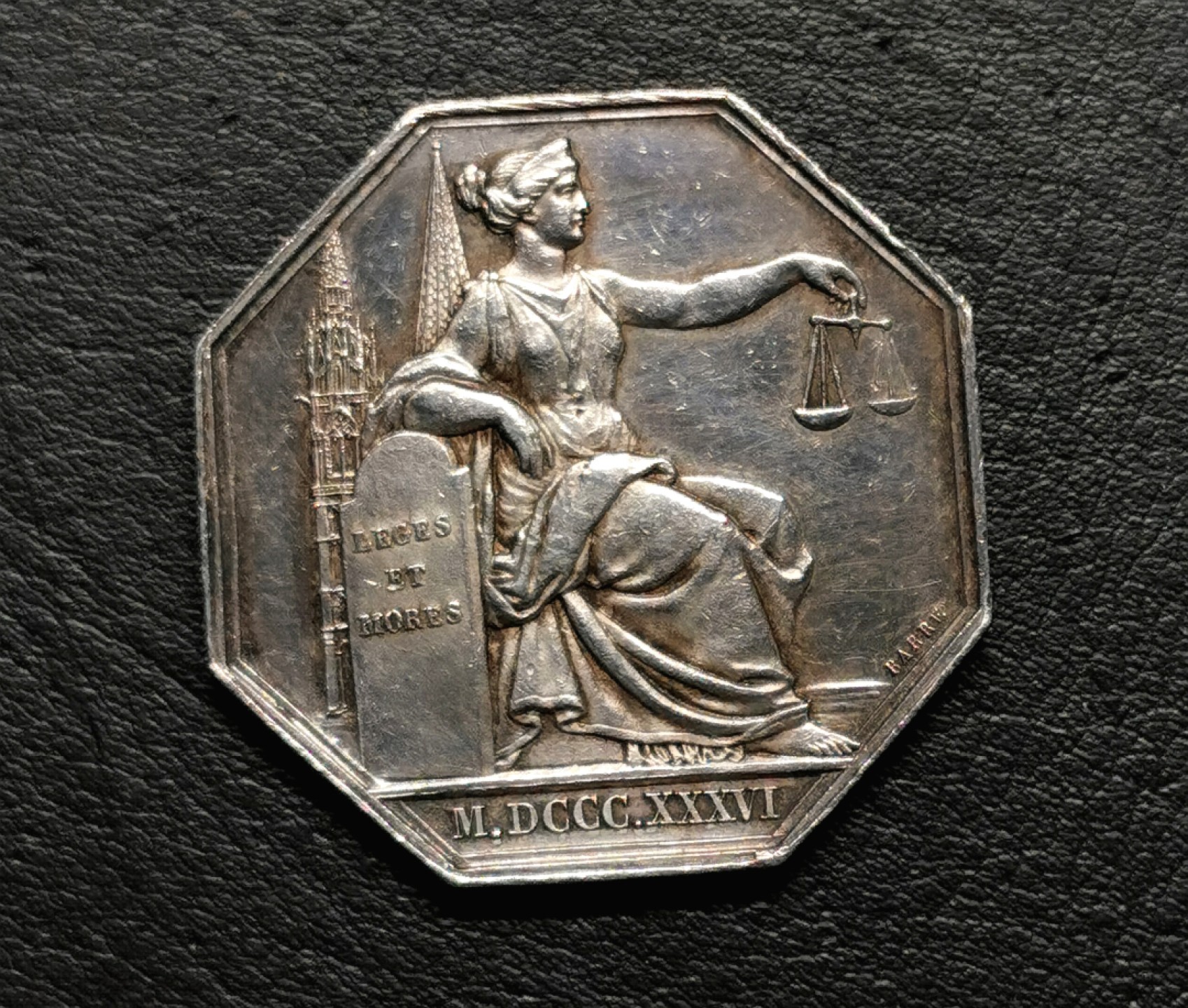 凡希社世界钱币微拍第二百三十九期 法国卢瓦尔公证处八角银章