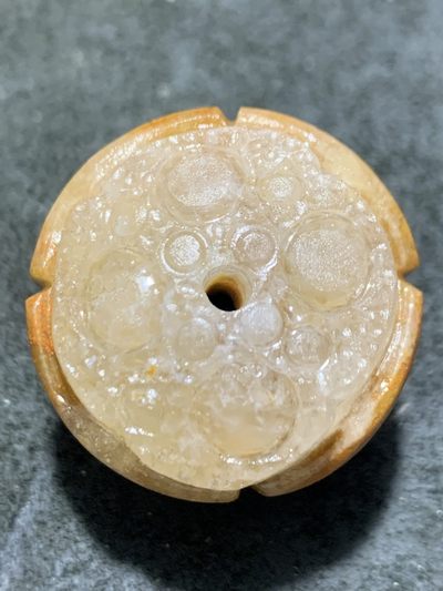 精美亚光冰飘战国红玛瑙手工雕刻莲蓬珠一个，寓意：多子多福 - 精美亚光冰飘战国红玛瑙手工雕刻莲蓬珠一个，寓意：多子多福