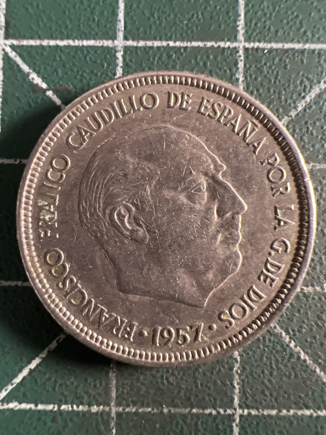 泡泡堂第325期  世界硬币 （无押金，捡漏，全场20包邮，偏远地区除外，接收代拍业务） 西班牙5比塞塔