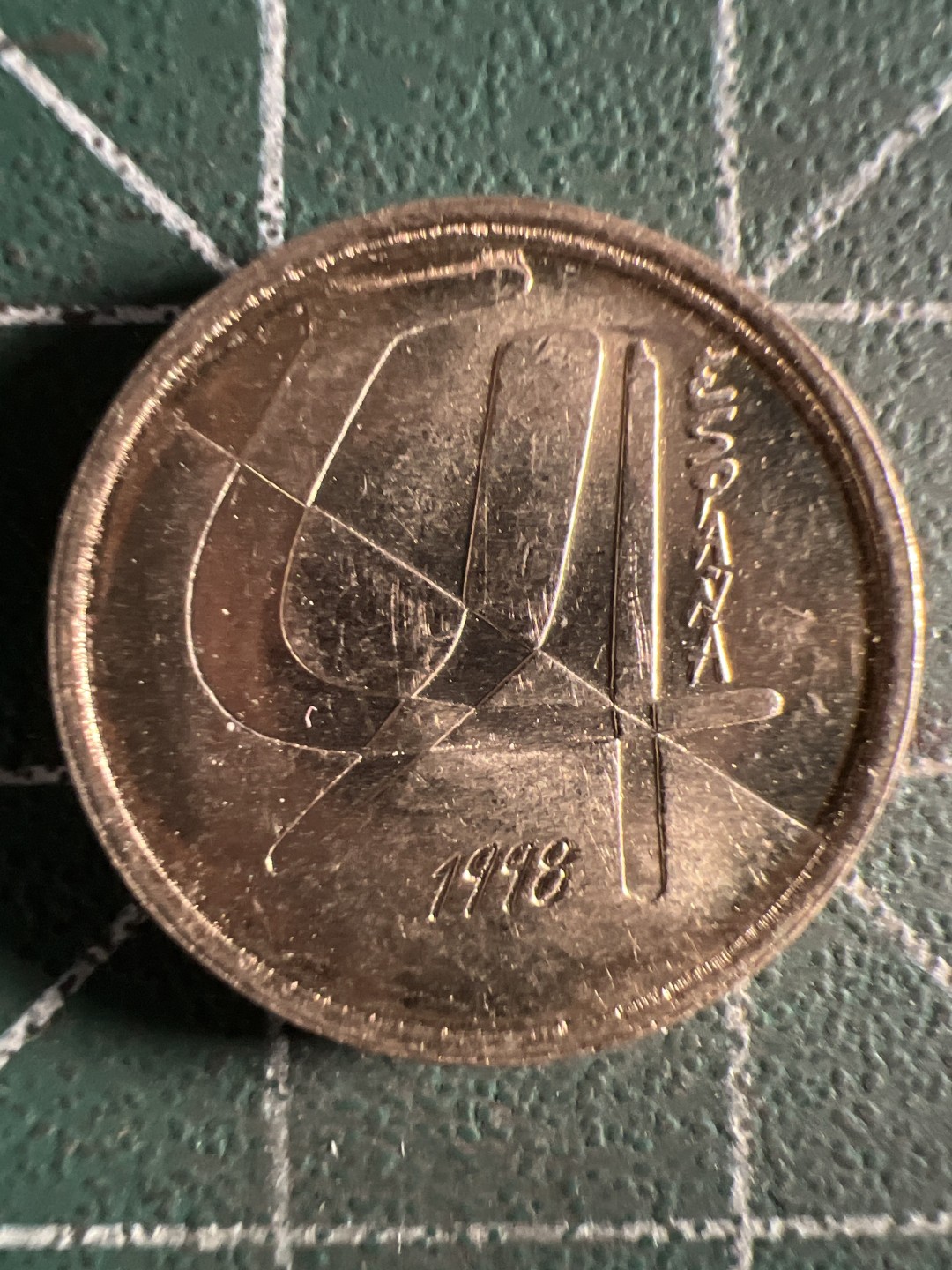 泡泡堂第318期  世界硬币 （无押金，捡漏，全场20包邮，偏远地区除外，接收代拍业务） 西班牙5比塞塔纪念币