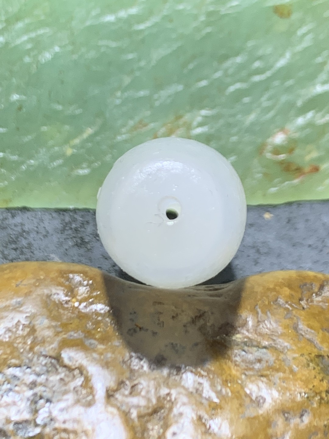 精美高玉化海洋玉髓手工雕刻悟字大桶珠一个！寓意：憬然有悟，