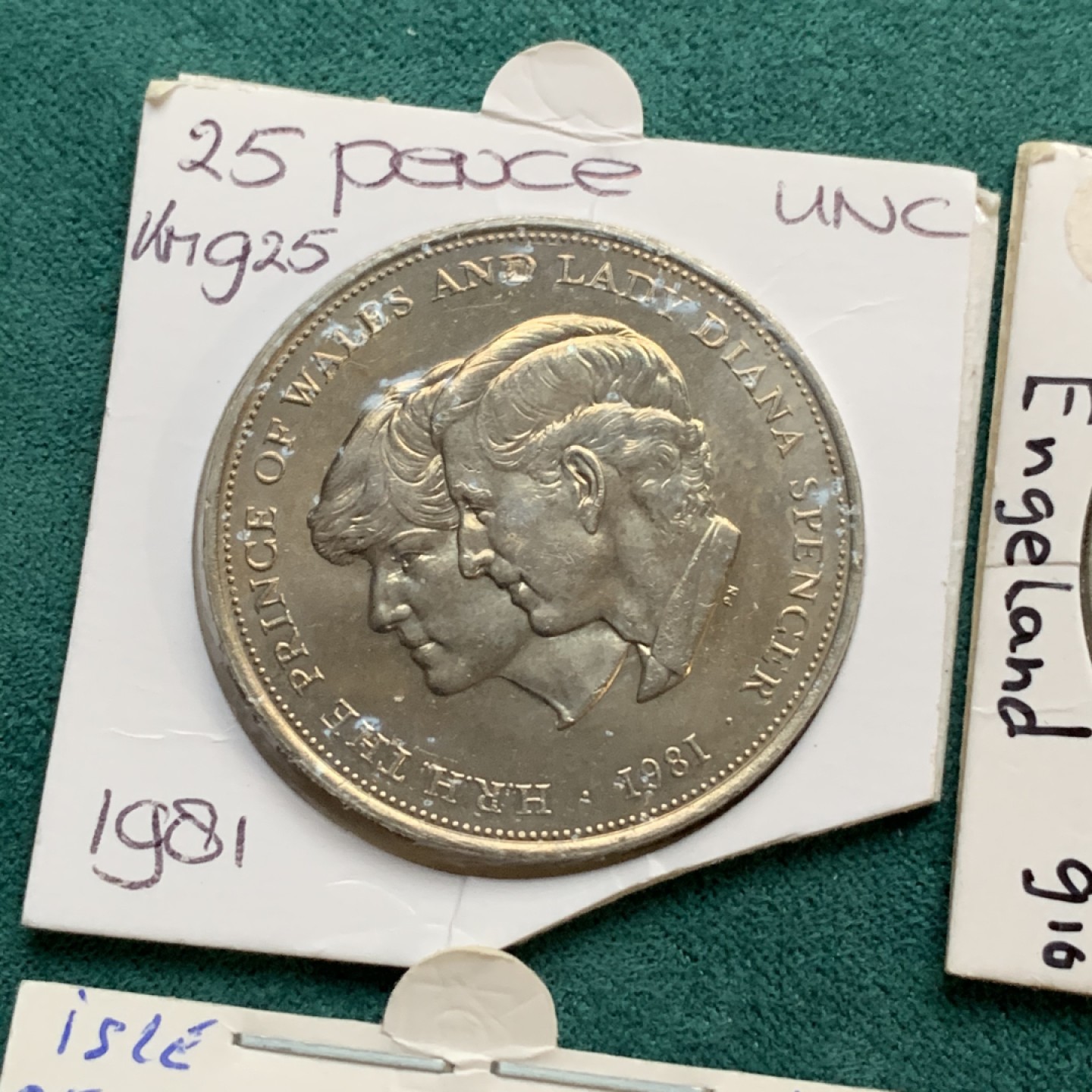 《竞宝斋》第167场-周日，周一，周四 3场 (全场包邮) 英国及英属 克朗型 纪念币一组4枚