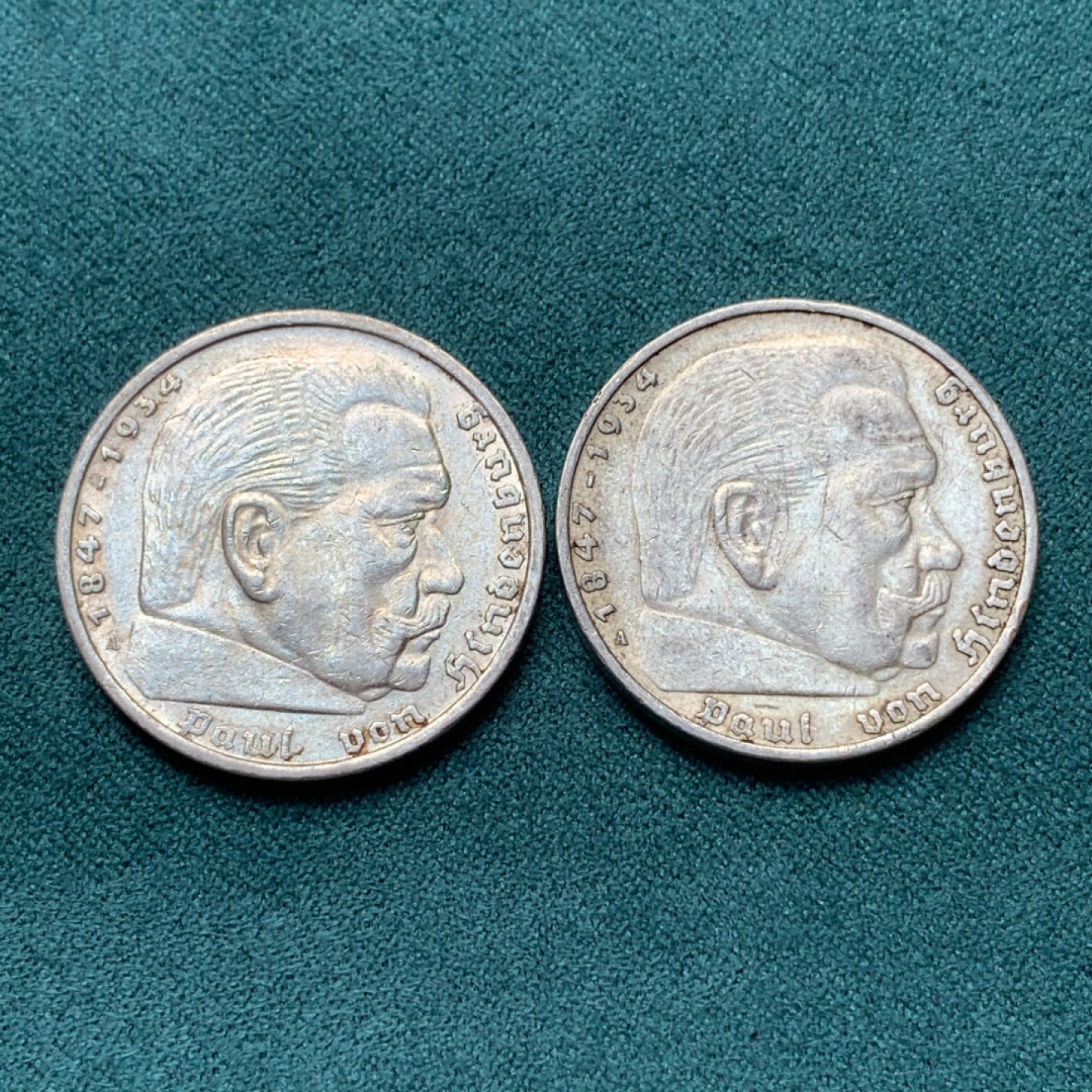 《竞宝斋》第167场-周日，周一，周四 3场 (全场包邮) 德国 第三帝国 兴登堡5马克 银币两枚一组