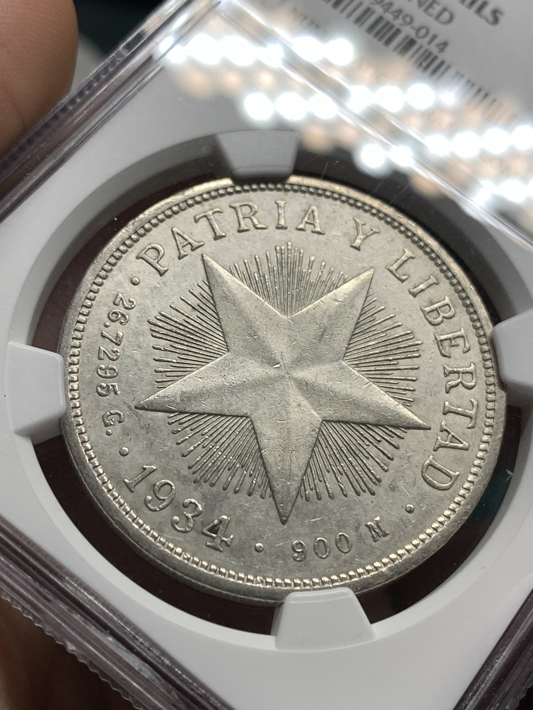 《竞宝斋》第167场-周日，周一，周四 3场 (全场包邮) NGC-AU 古巴1934年大五星一比索银币 细节清晰 热门品种