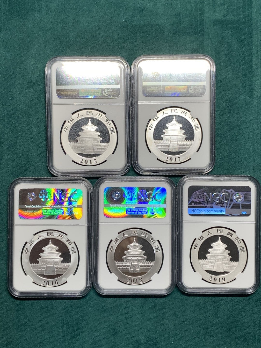 《竞宝斋》第167场-周日，周一，周四 3场 (全场包邮) NGC MS69  2015/2016/2017/2018/2019年熊猫银币 5枚一组