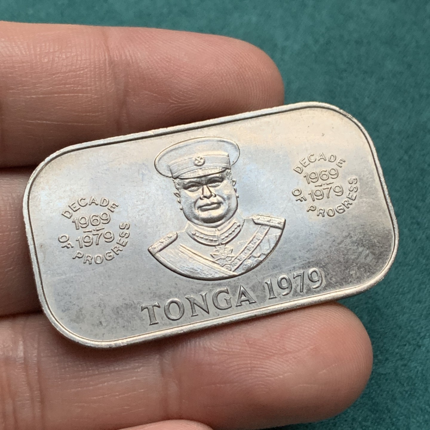 《竞宝斋》第167场-周日，周一，周四 3场 (全场包邮) 1979年汤加1潘加饼干币，UNC品相