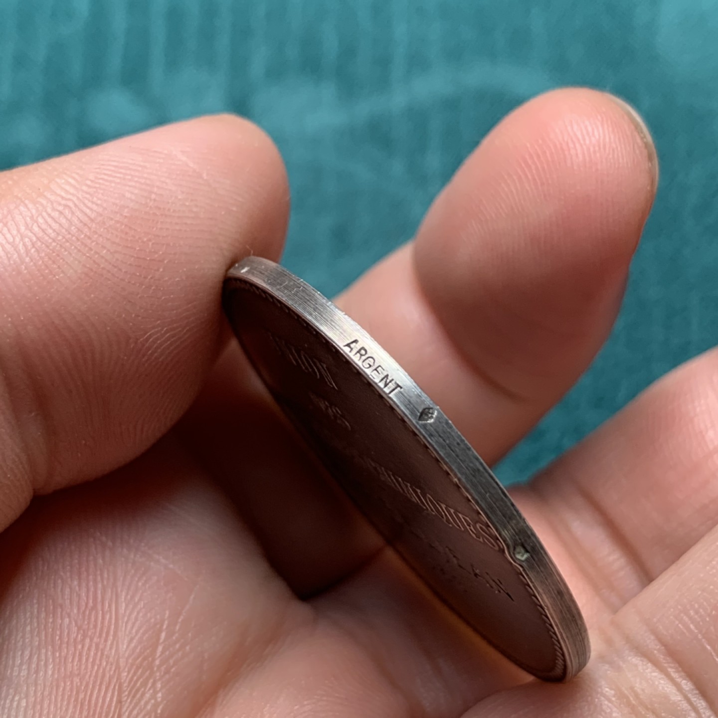 《竞宝斋》第167场-周日，周一，周四 3场 (全场包邮) 法国1936 圆jeton银，化学工业联合，底板丝滑，边铭AR，直径37mm，重24.16g