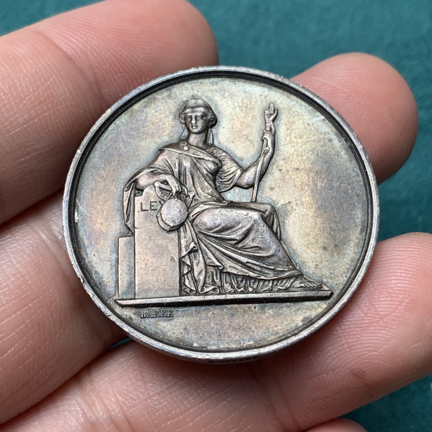 《竞宝斋》第167场-周日，周一，周四 3场 (全场包邮) 法国 1860-1879 里昂法院 银质代币 蜜蜂边铭 深彩包浆 银标 24.5mm 12.2克