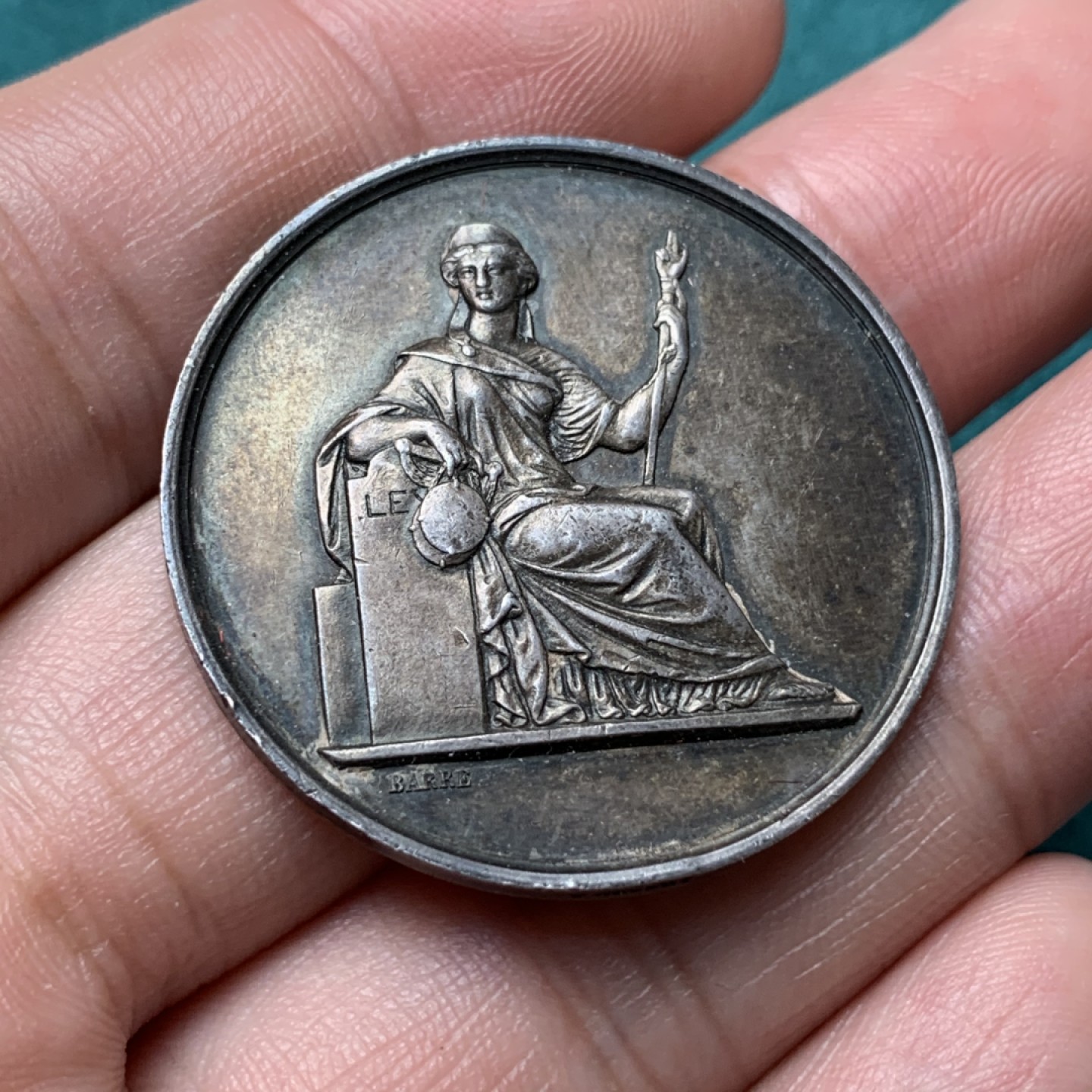 《竞宝斋》第167场-周日，周一，周四 3场 (全场包邮) 法国 1860-1879 里昂法院 银质代币 蜜蜂边铭 深彩包浆 银标 24.5mm 12.2克