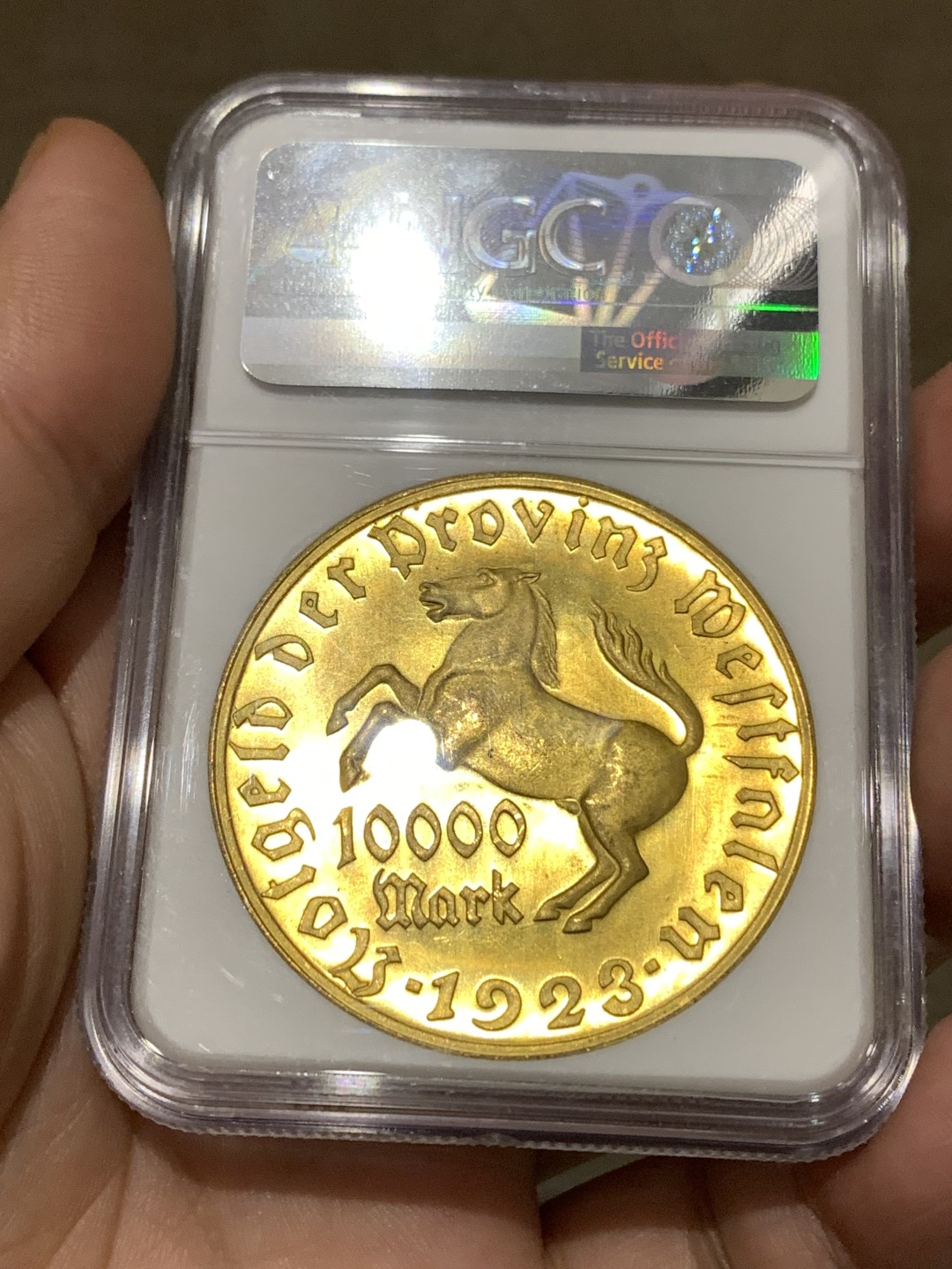 《竞宝斋》第167场-周日，周一，周四 3场 (全场包邮) NGC-MS66 德国 1923 威斯特法伦1万镀金马克 镀层非常完美 光度很好