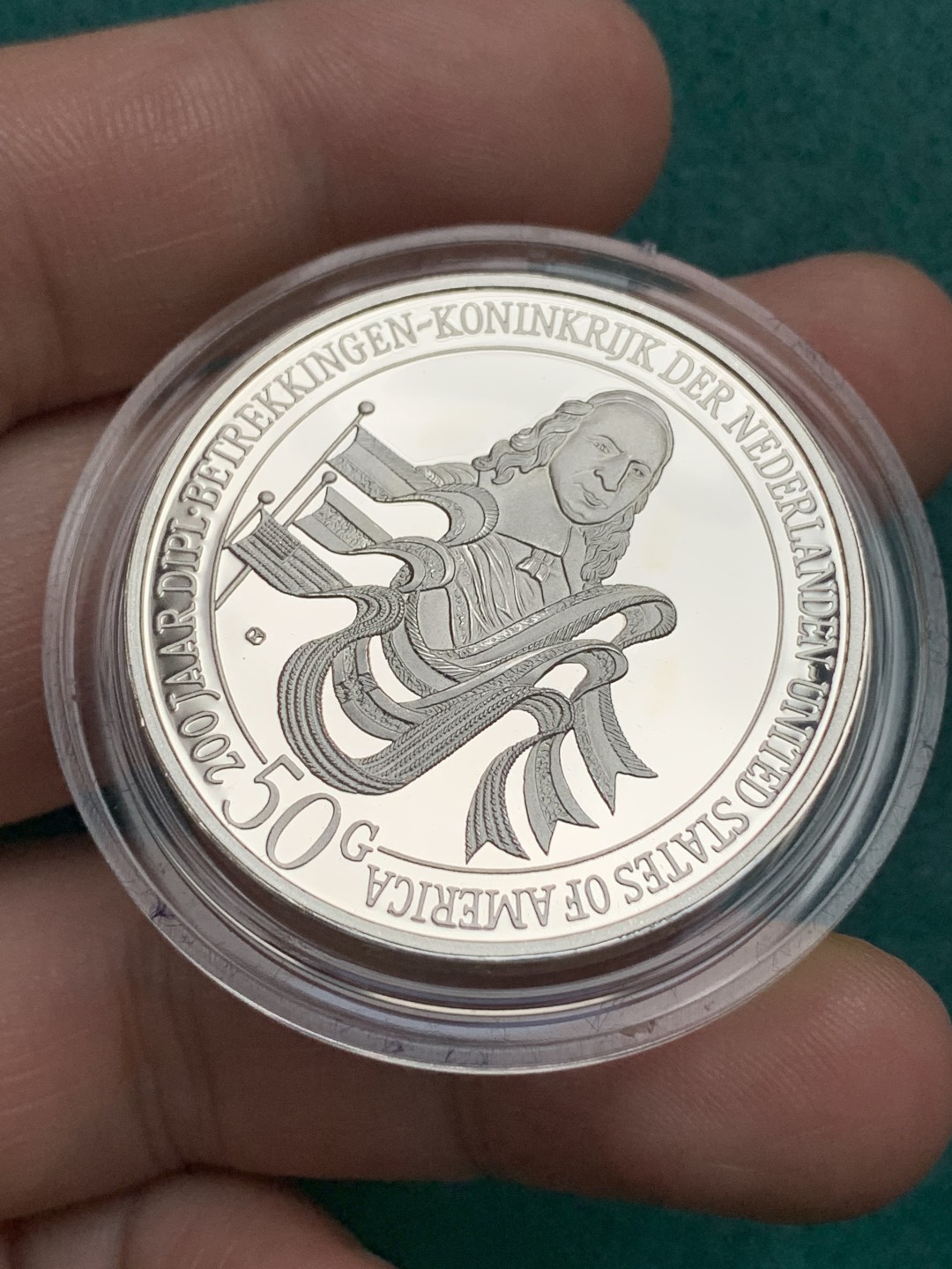 《竞宝斋》第167场-周日，周一，周四 3场 (全场包邮) 原盒荷属安德烈斯1982年50盾精制大银币。925银，直径38mm，重量25g