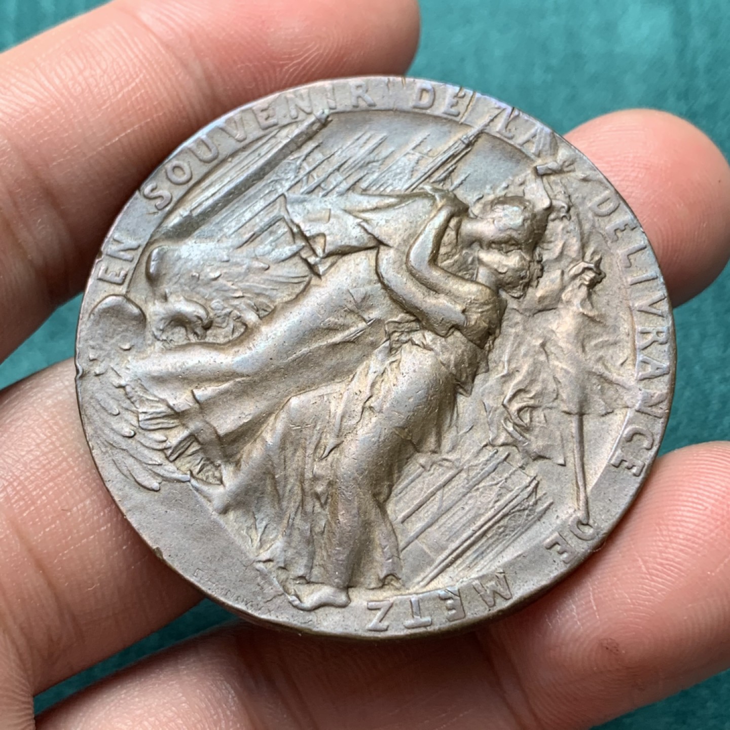 《竞宝斋》第167场-周日，周一，周四 3场 (全场包邮) 1918年法国梅茨纪念铜章，底板干净漂亮 44.9mm 41.1克