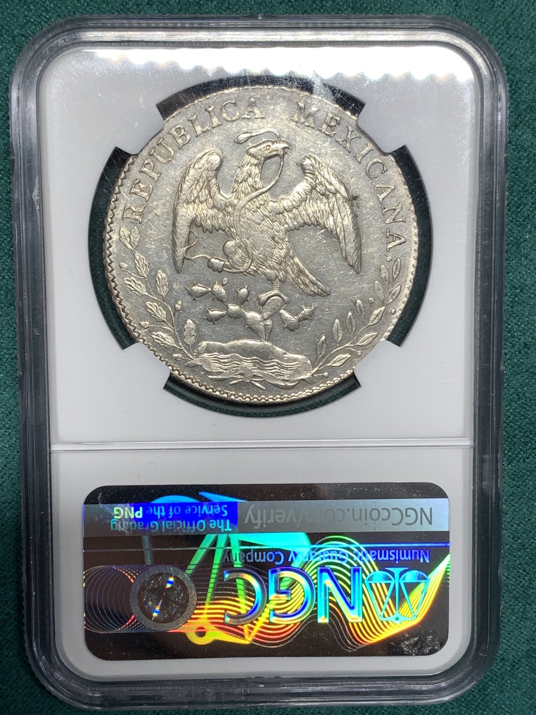 《竞宝斋》第167场-周日，周一，周四 3场 (全场包邮) NGC-MS61 墨西哥 1886 8瑞尔 花边鹰洋 银币 底板很不错 光度很足