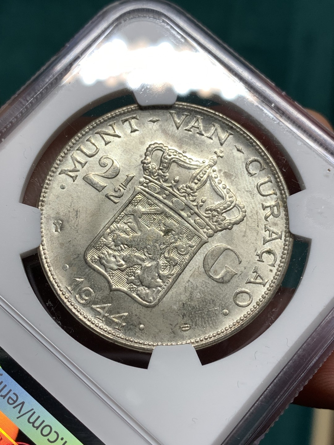 《竞宝斋》第167场-周日，周一，周四 3场 (全场包邮) NGC UNC 荷属库拉索 1944 威廉明娜 2.5G大银币