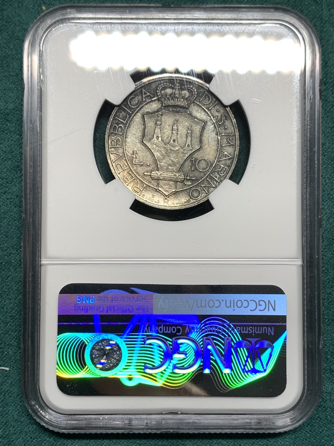 《竞宝斋》第167场-周日，周一，周四 3场 (全场包邮) NGC MS62，圣马力诺 1936年10里拉。少年分正义女神，光度很好、深包浆