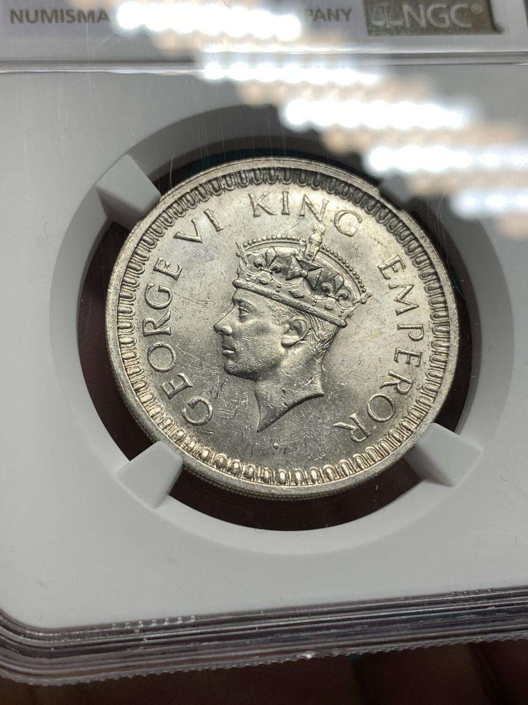 《竞宝斋》第167场-周日，周一，周四 3场 (全场包邮) NGC MS62 英属印度1942年乔治六世1卢比银币