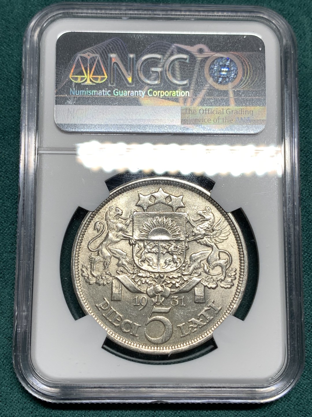 《竞宝斋》第167场-周日，周一，周四 3场 (全场包邮) NGC-MS62 拉脱维亚 1931年5拉特美女大银币 带点包浆 外拍热门品种 价格洼地