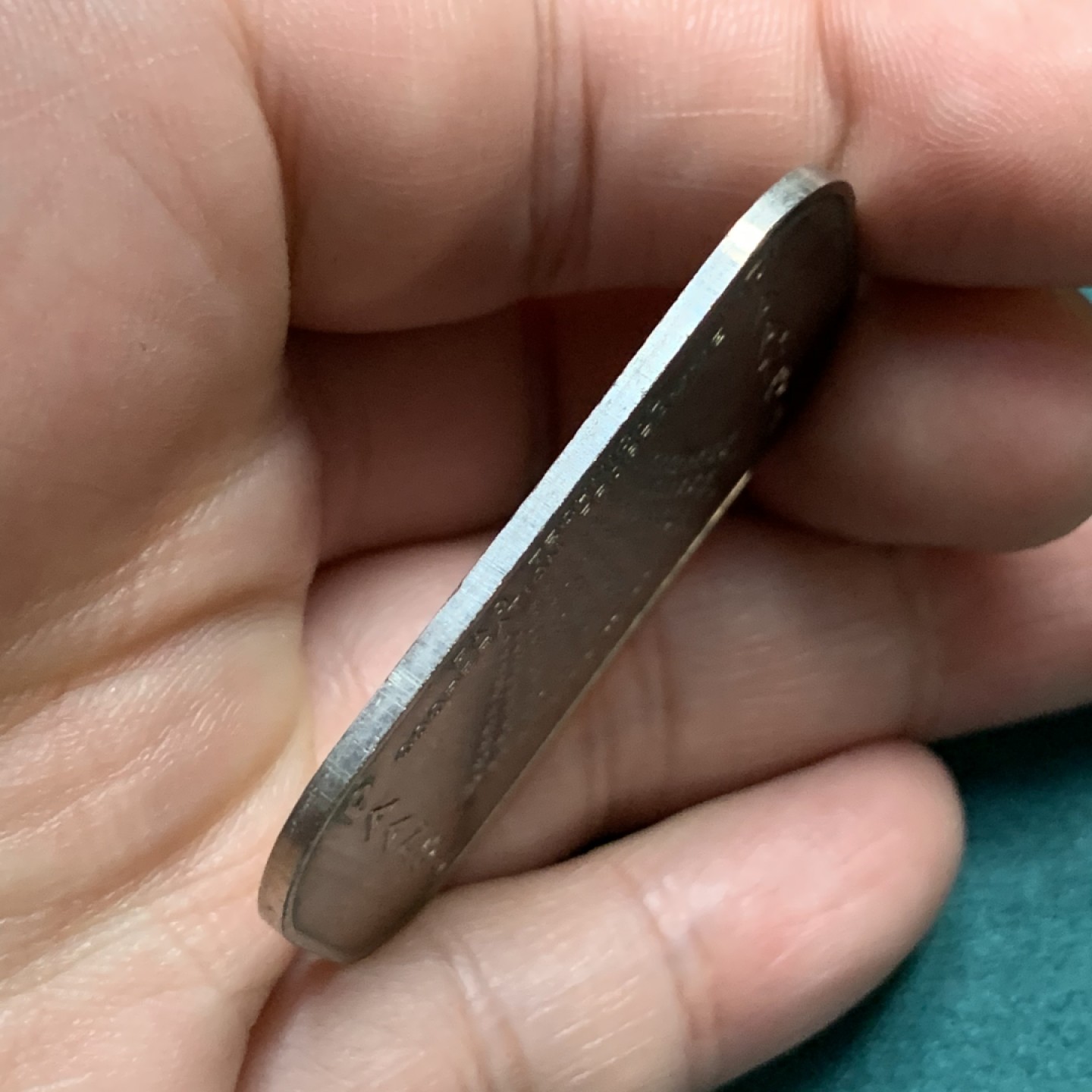 《竞宝斋》第167场-周日，周一，周四 3场 (全场包邮) 1979年汤加1潘加饼干币，UNC品相