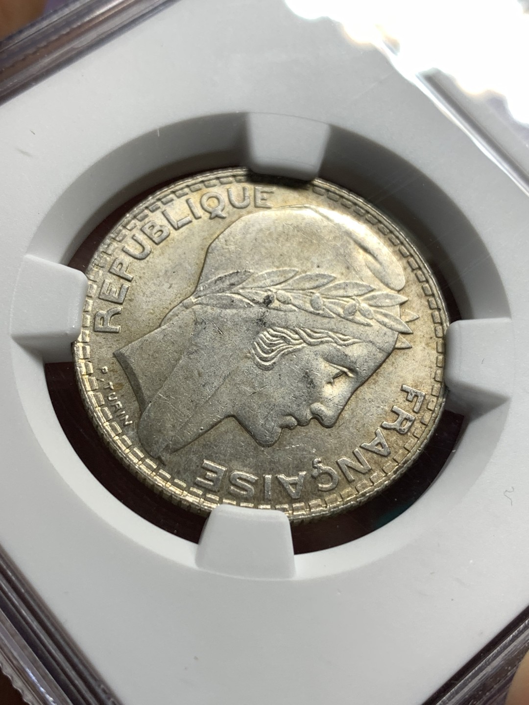 《竞宝斋》第167场-周日，周一，周四 3场 (全场包邮) NGC MS63 法国1930年 少女 10法郎银币