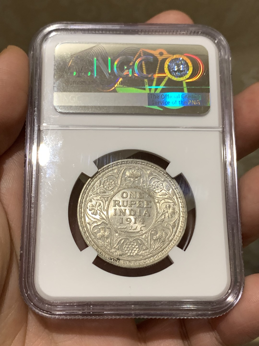 《竞宝斋》第167场-周日，周一，周四 3场 (全场包邮) NGC MS62 英属印度 1914 乔五卢比银币，状态不错的一枚