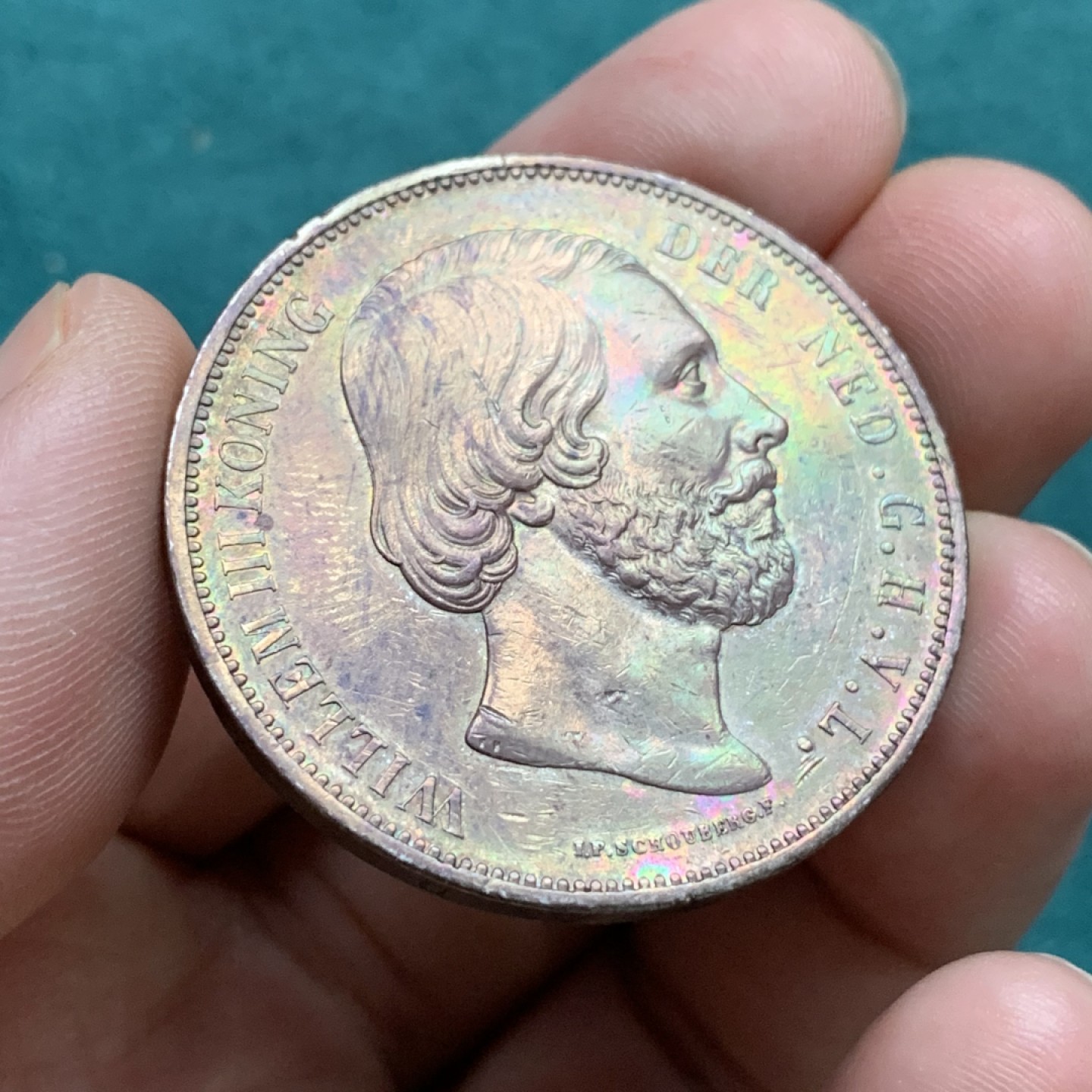 《竞宝斋》第167场-周日，周一，周四 3场 (全场包邮) 荷兰1868年威廉三世国王头像2.5盾大银币，酱彩包浆，很漂亮