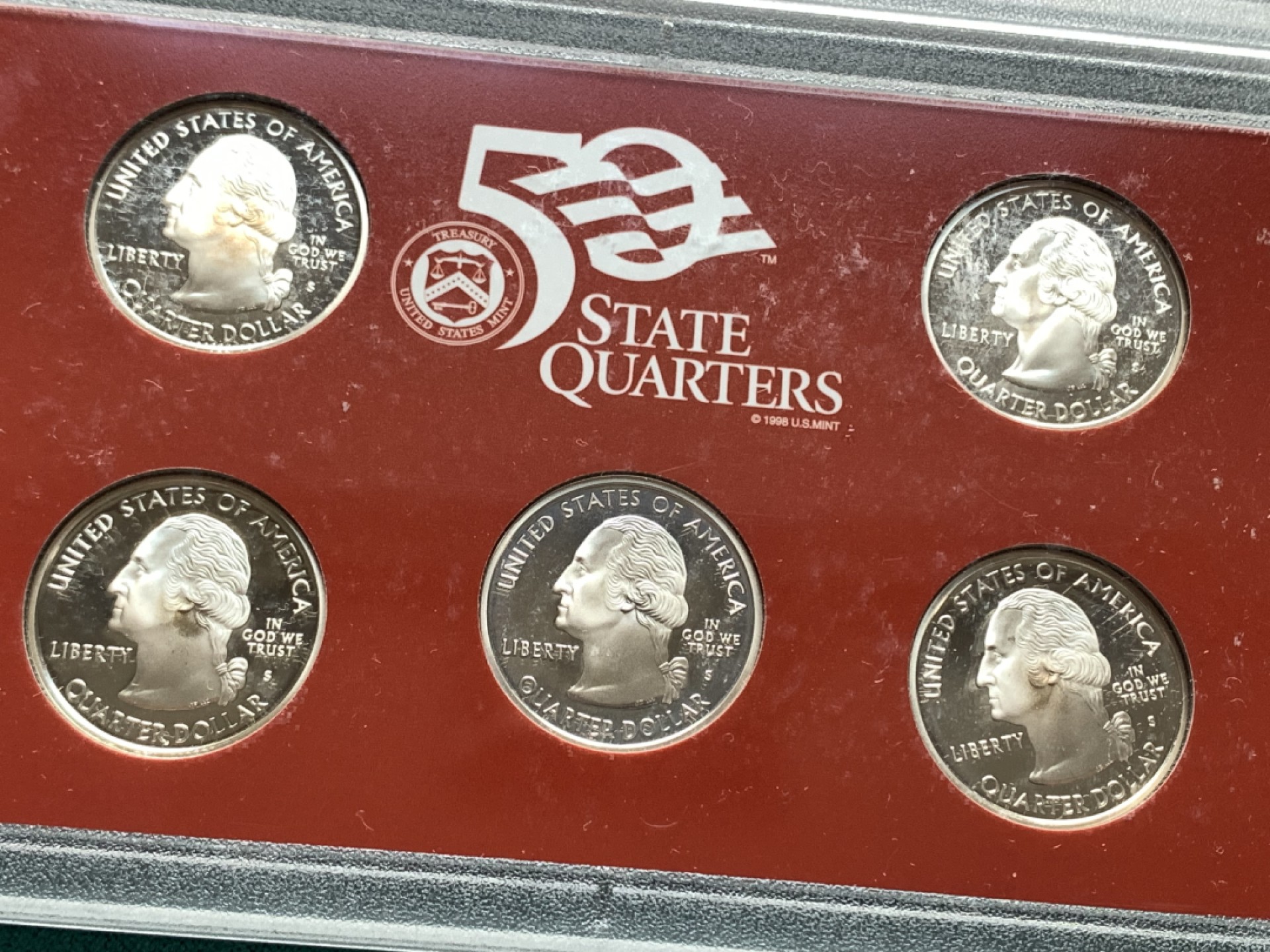 《竞宝斋》第167场-周日，周一，周四 3场 (全场包邮) 2004年美国精制银质套币，含1枚50美分，5枚25美分，1枚10美分共7枚银币