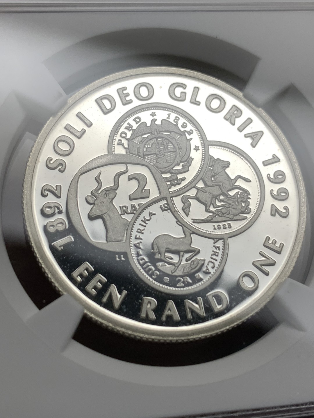 《竞宝斋》第167场-周日，周一，周四 3场 (全场包邮) NGC-PF69UC 南非 1992年铸币百年纪念精制银币（币中币，亚军分 ）