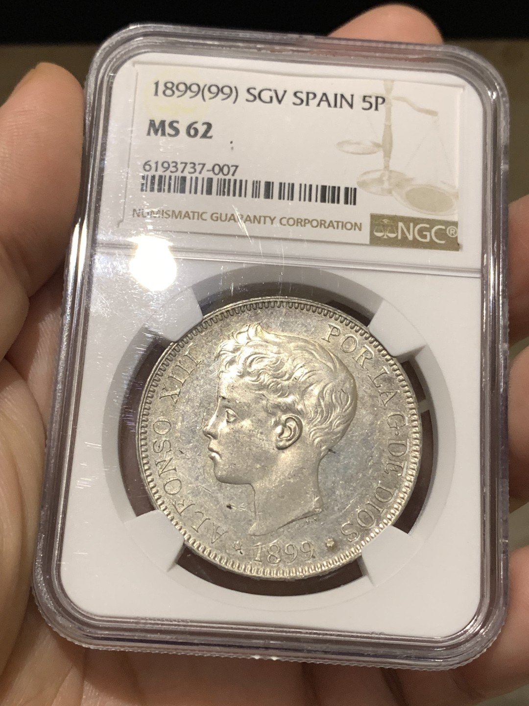 《竞宝斋》第167场-周日，周一，周四 3场 (全场包邮) NGC-MS62 西班牙 1899 SGV 阿方索十三世 双柱 5比塞塔 银币