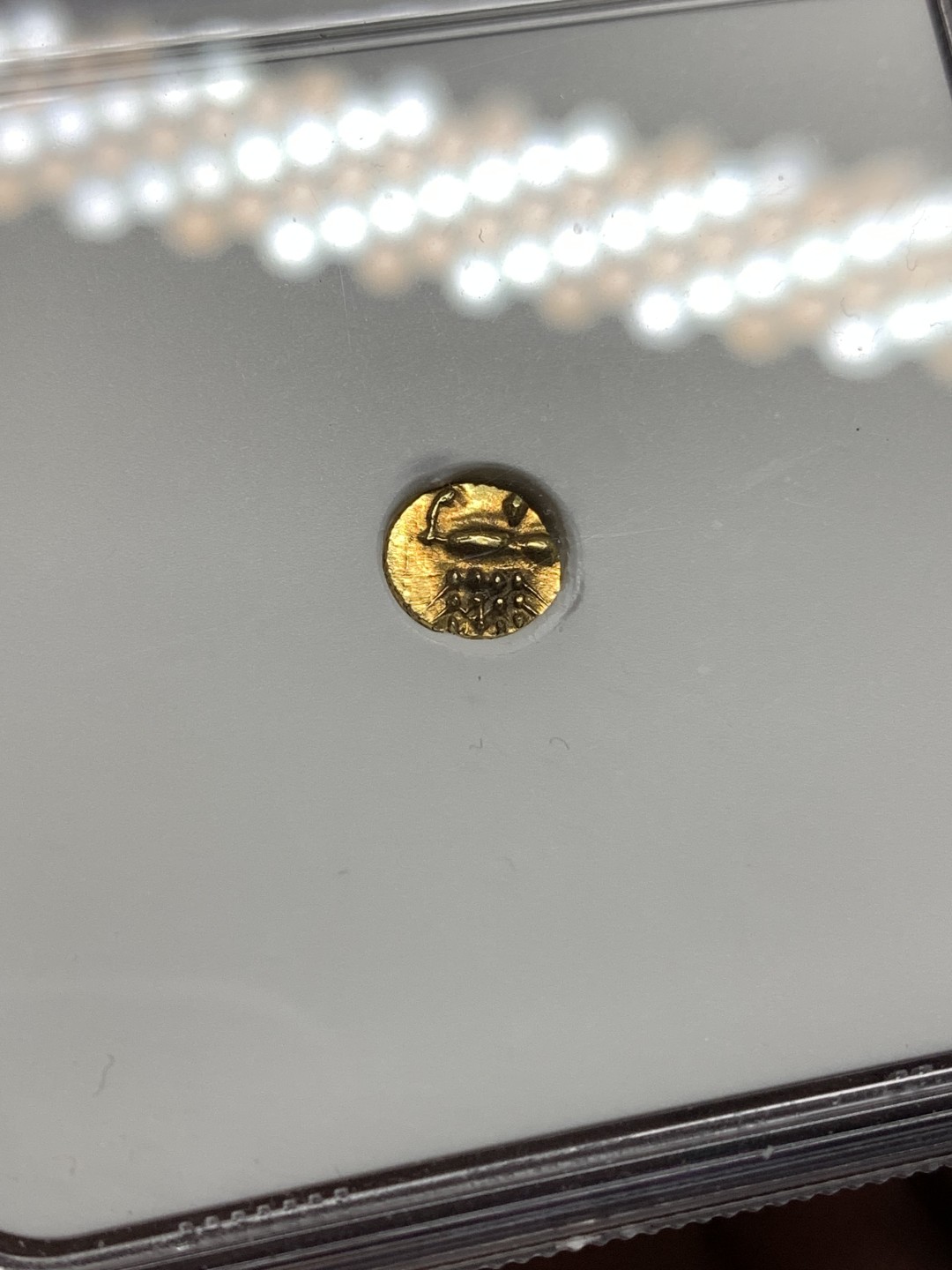 《竞宝斋》第167场-周日，周一，周四 3场 (全场包邮) NGC MS61 印度坎钦 1795年 FANAM金币 上MS 不容易 打制清晰