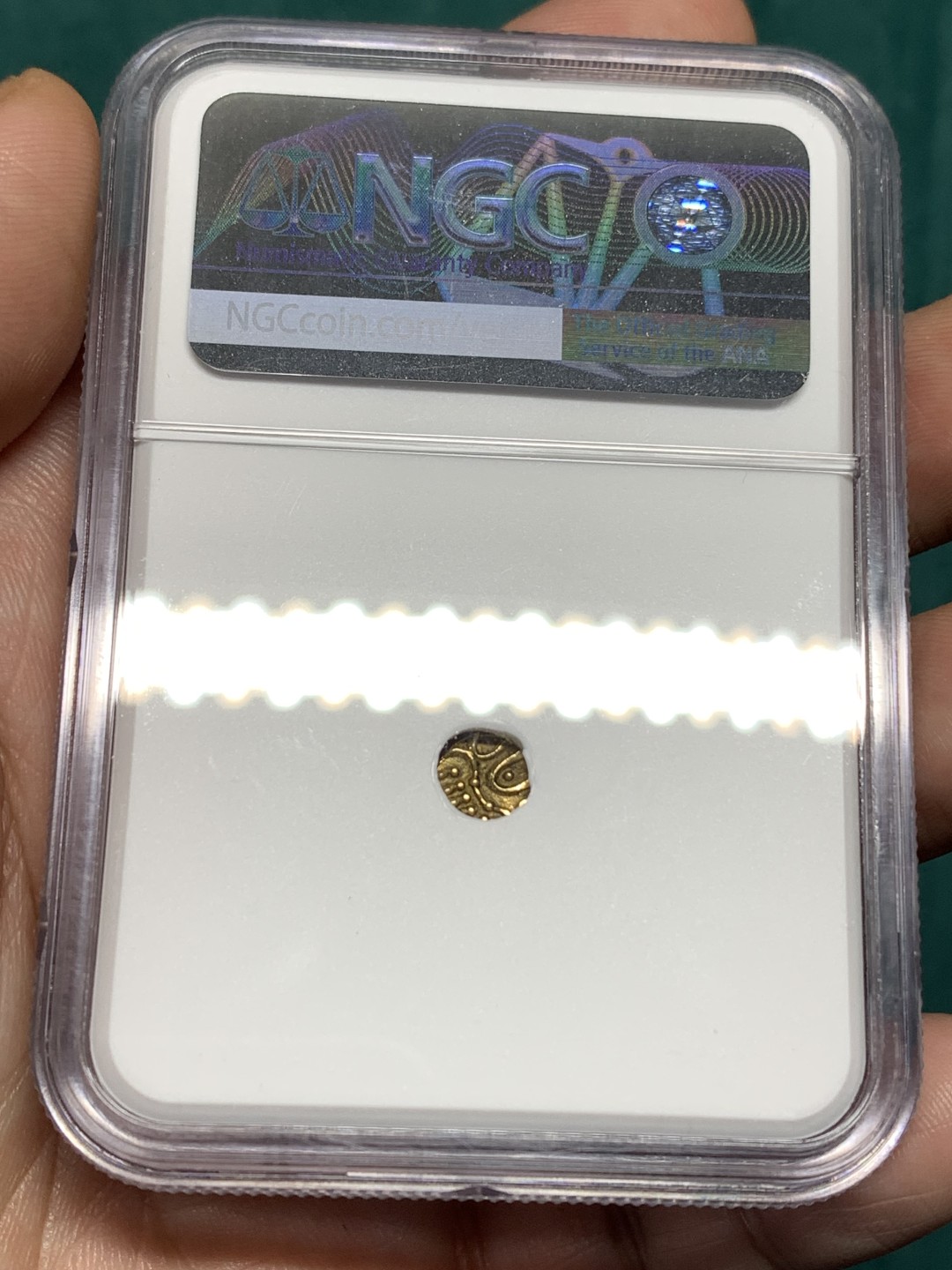 《竞宝斋》第167场-周日，周一，周四 3场 (全场包邮) NGC MS61 印度坎钦 1795年 FANAM金币 上MS 不容易 打制清晰