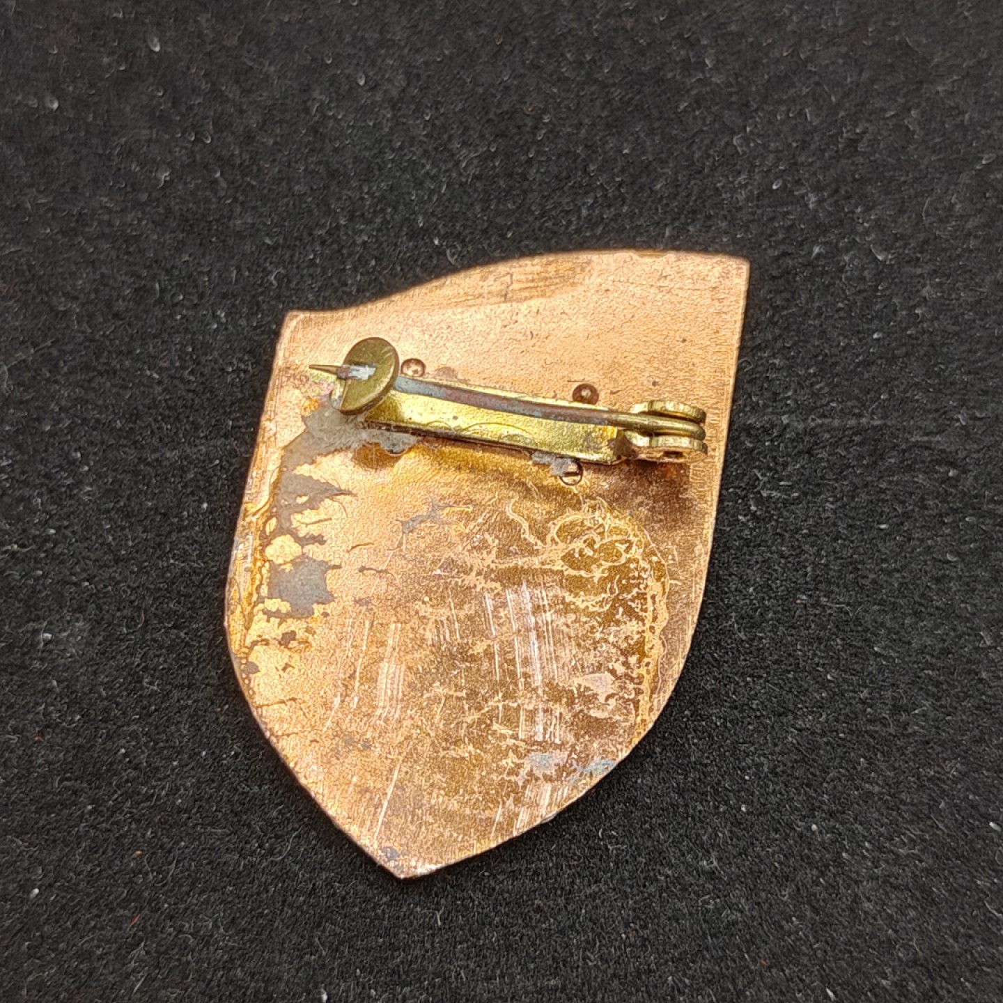 全场0元起拍 第59期 咸鱼国勋章拍卖专场 5月28日（周日）下午6：00开始 东德史塔西20周年纪念章