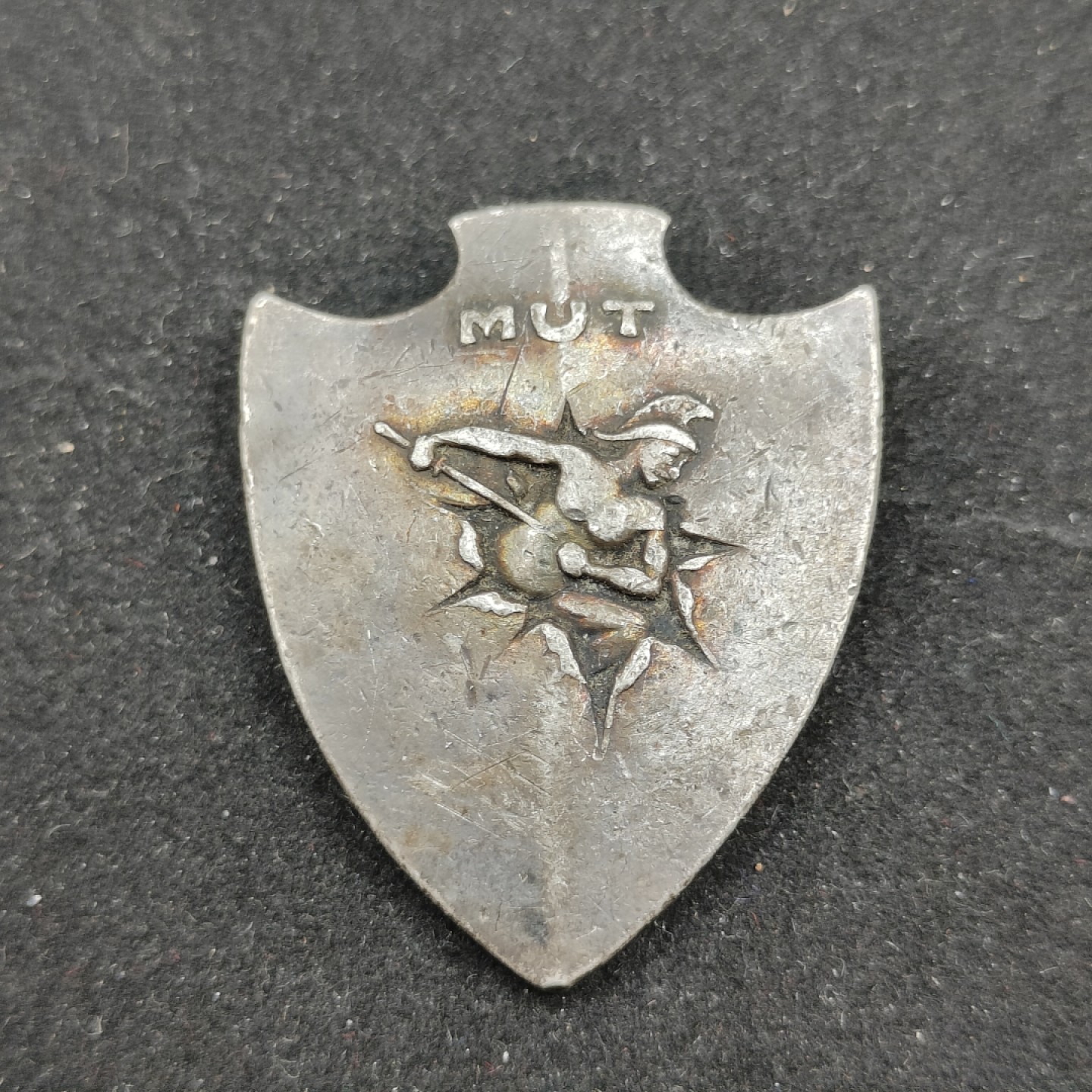 全场0元起拍 第59期 咸鱼国勋章拍卖专场 5月28日（周日）下午6：00开始 日本 1929年 高校徽章