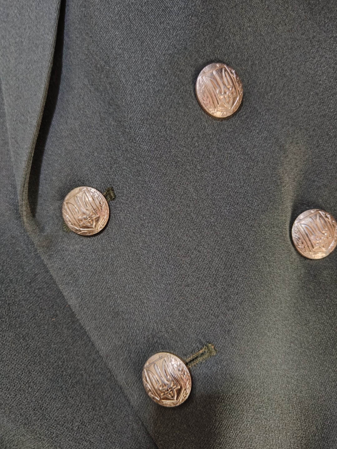 全场0元起拍 第59期 咸鱼国勋章拍卖专场 5月28日（周日）下午6：00开始 乌克兰95条例早期将官常服 胸围123 肩宽54 衣长81 袖长64