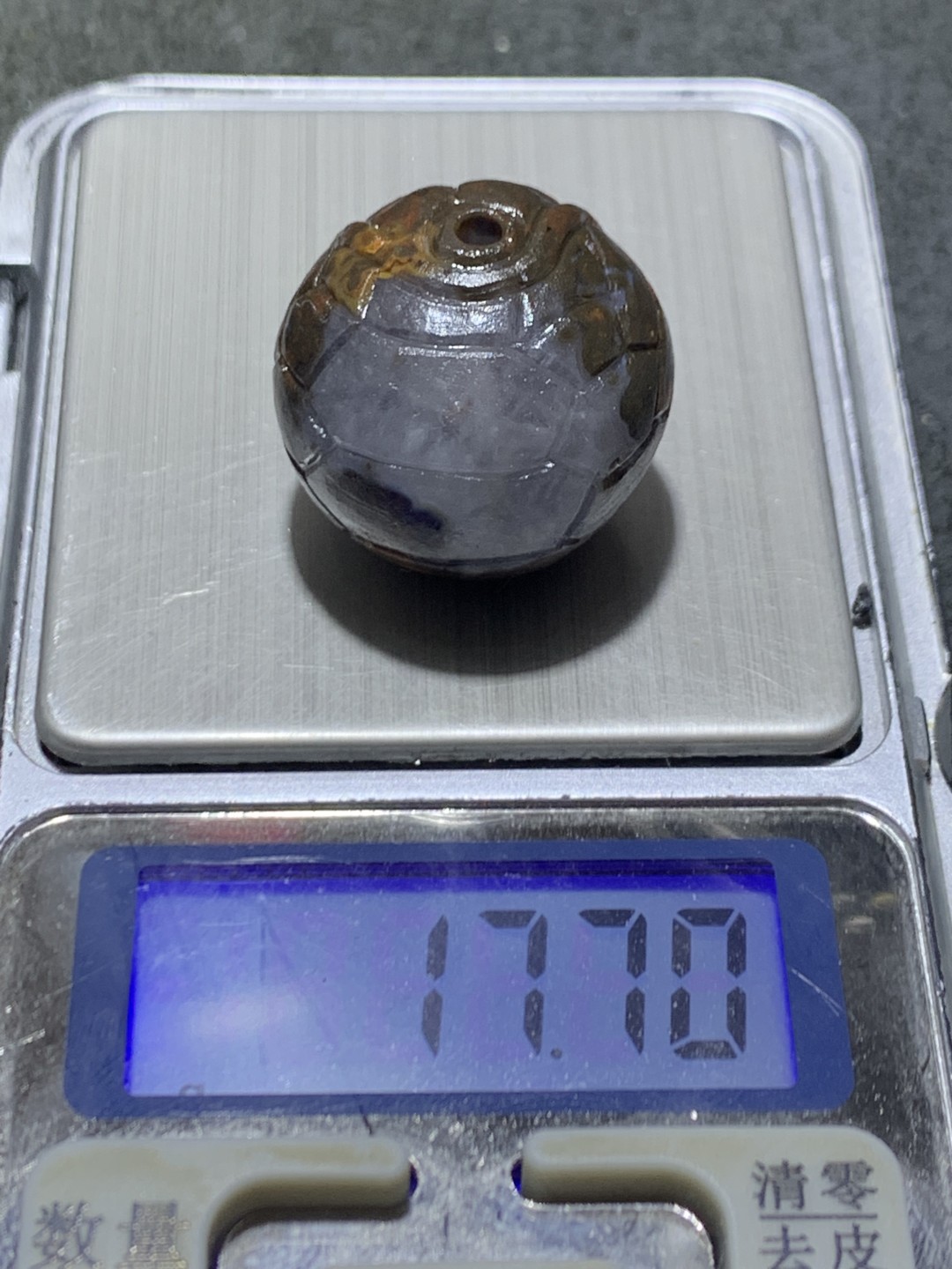 精美亚光冰飘战国红雕刻龟壳珠子一颗，寓意，富甲天下，