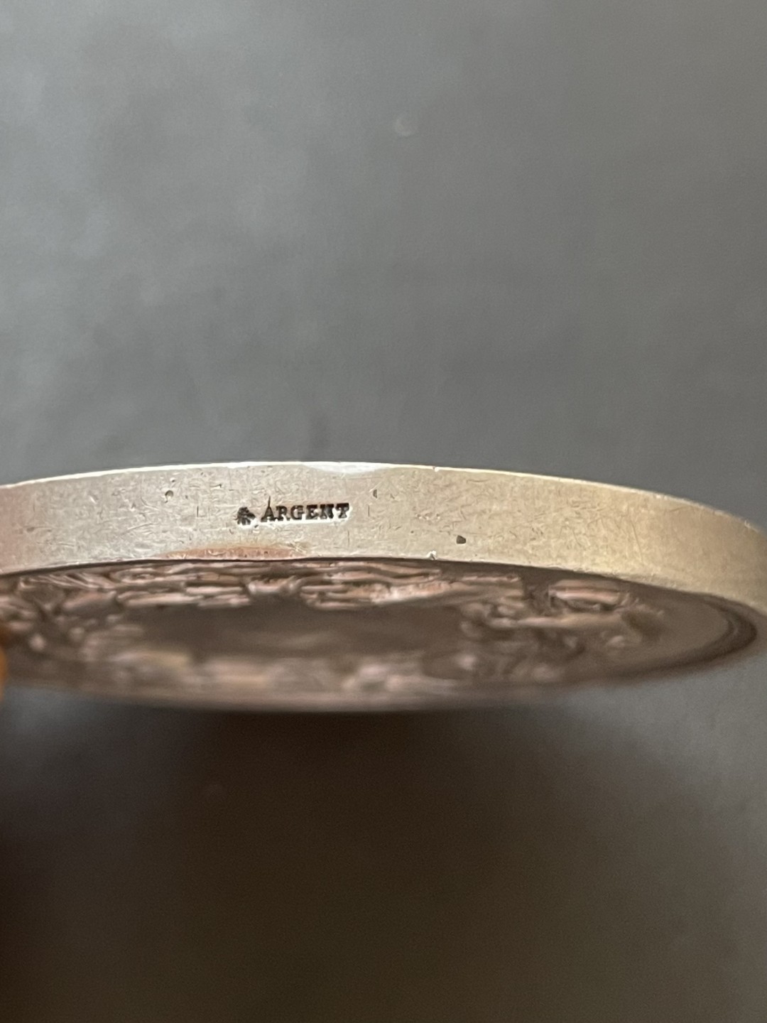 欧洲章牌-拍卖第23场 法国婚礼银章大版（背面有磨平刻字痕迹）