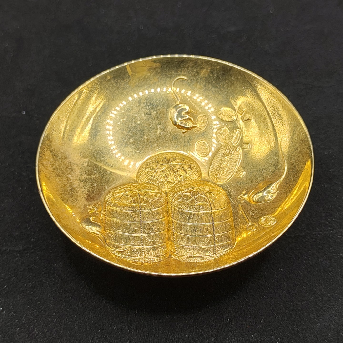 全场0元起拍 第59期 咸鱼国勋章拍卖专场 5月28日（周日）下午6：00开始 日本镀金金杯24k镀金