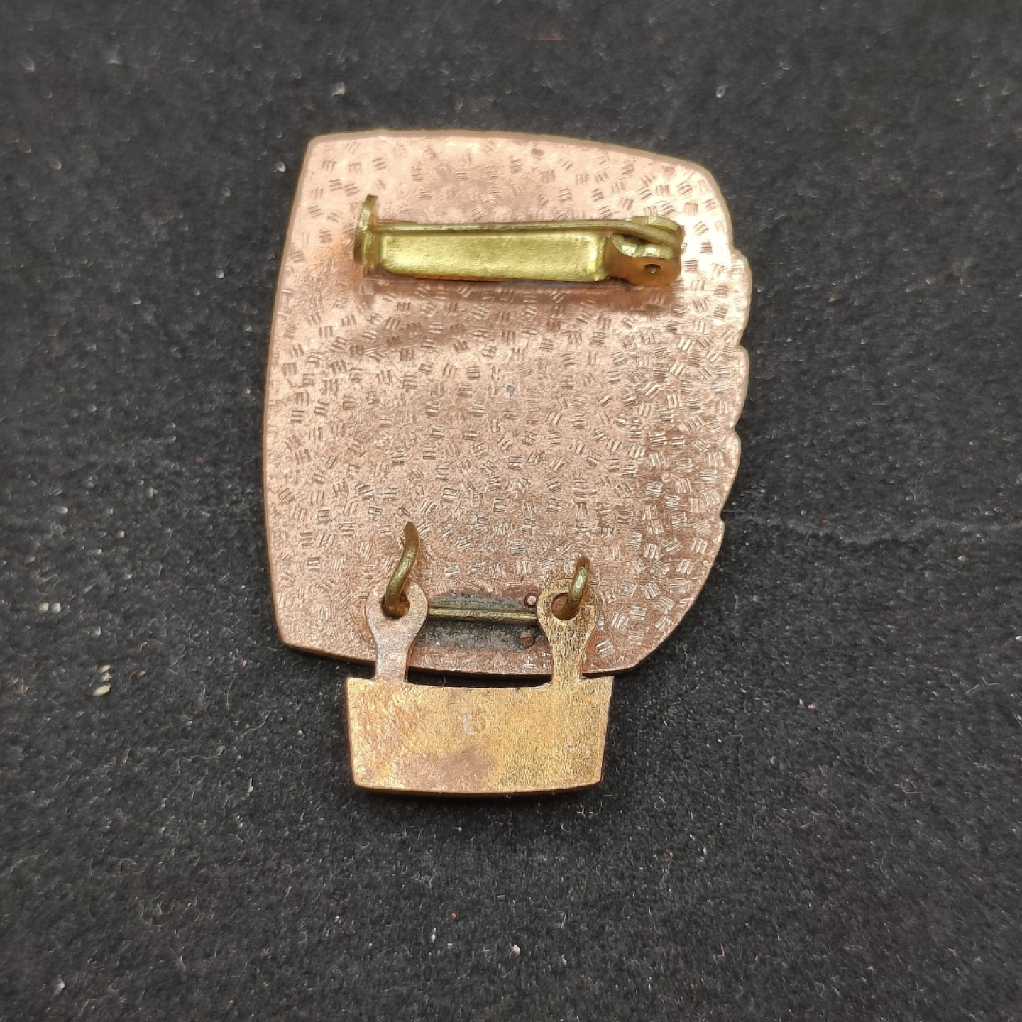 全场0元起拍 第59期 咸鱼国勋章拍卖专场 5月28日（周日）下午6：00开始 东德人民军优秀士兵证章