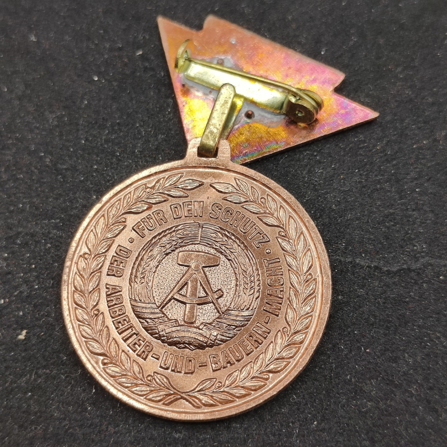 全场0元起拍 第59期 咸鱼国勋章拍卖专场 5月28日（周日）下午6：00开始 东德预备役证章