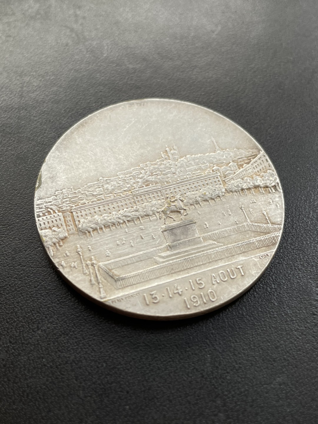 欧洲章牌-拍卖第23场 1910年法国里昂体育节狮子镀银铜章