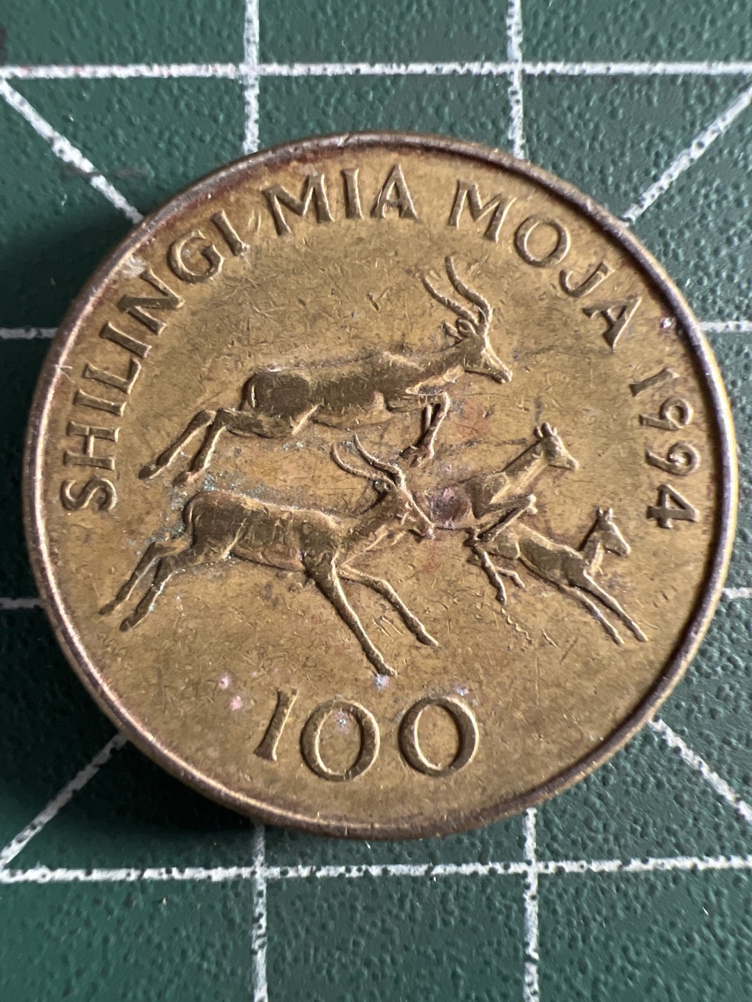 泡泡堂微拍第166幕硬币捡漏可累计专场👿👿，累计满二十元包邮，接受代拍业务 坦桑尼亚100先令